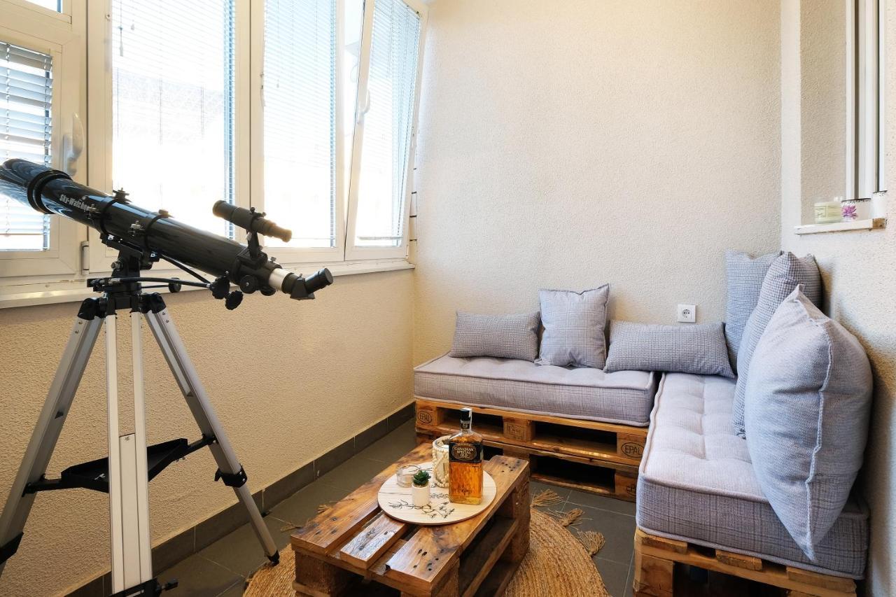 Sky City View Apartment & Big Terrace Belgrad Exteriör bild